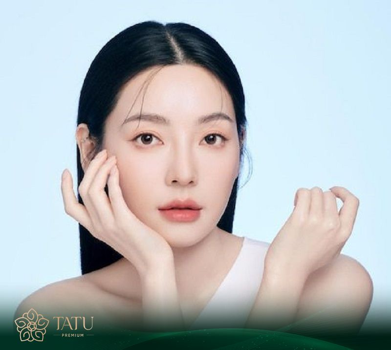 Trong nhiều trường hợp, mắt 2 mí có thể bị nhầm với mắt 1 mí.