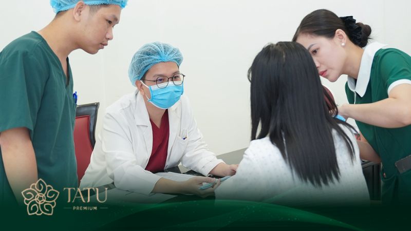 Đội ngũ bác sĩ đảm bảo an toàn trong phẫu thuật gọt cằm
