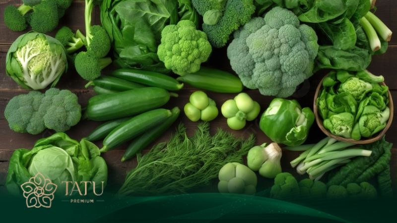 Rau xanh chứa nhiều dưỡng chất giúp cơ thể nhanh hồi phục