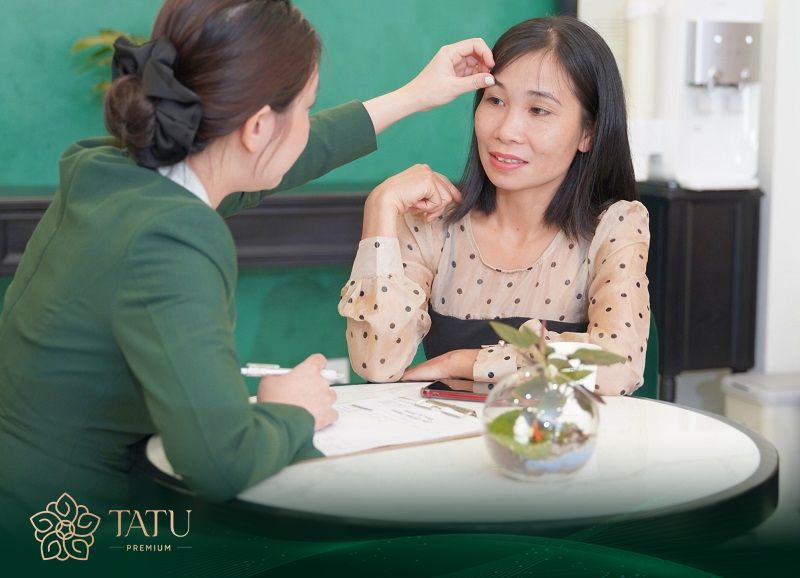 TATU Premium không chỉ mang đến dáng mí đẹp, hợp tướng số mà còn cam kết quy trình an toàn, chăm sóc tận tâm.